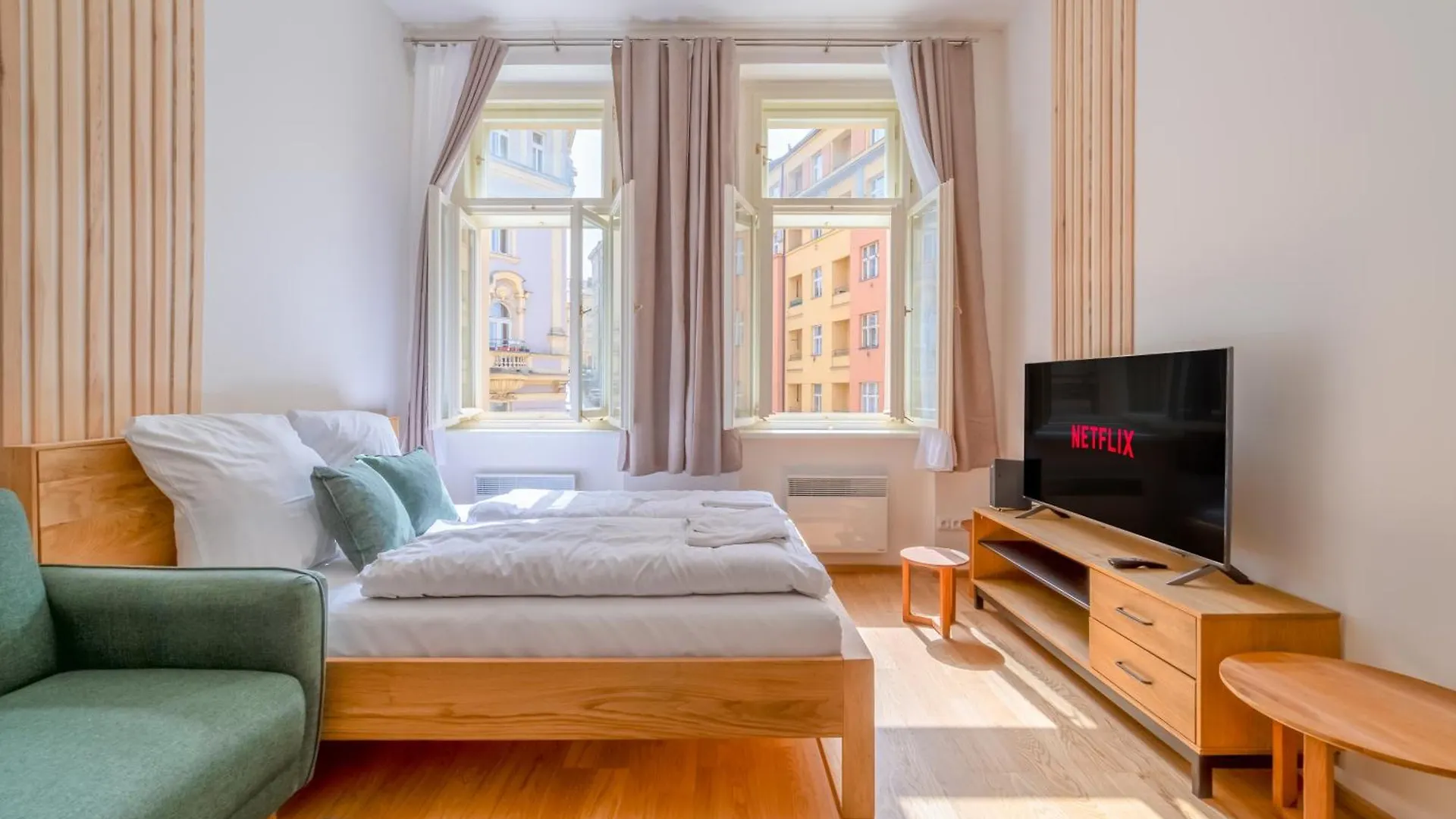 Cityzen Residence By Rentez Prague