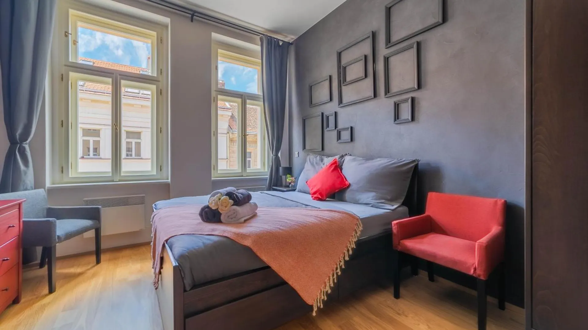 Apartment Cityzen Residence By Rentez Prague